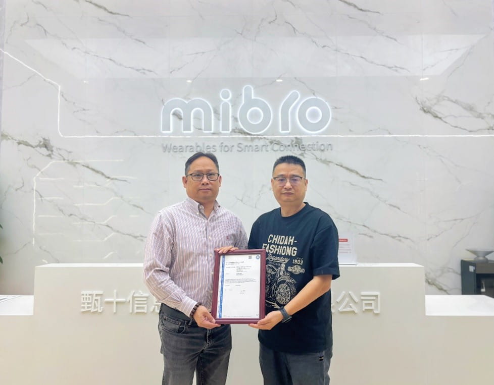 頒證現(xiàn)場合影