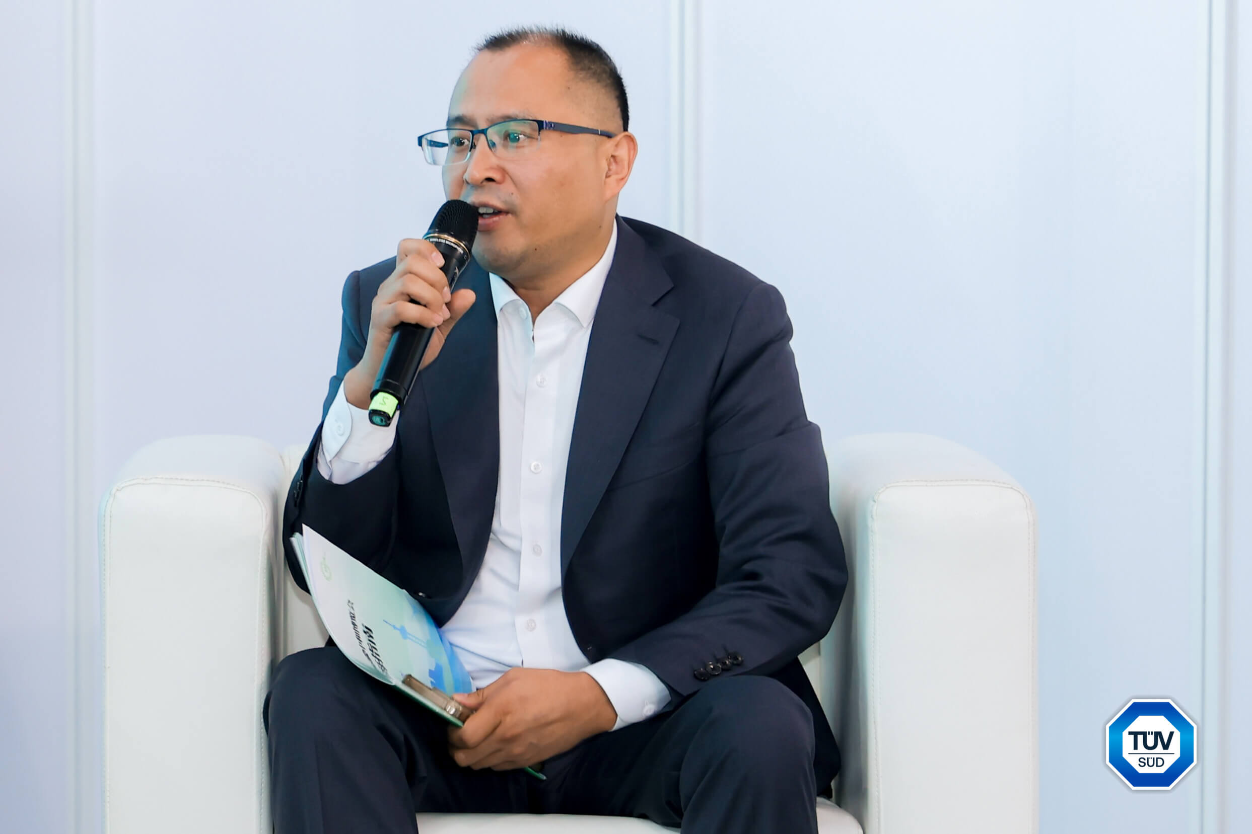 TüV南德許海亮出席2025碳博會綠色出海主題論壇