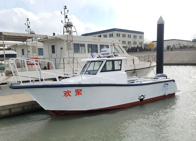 8.3米釣魚艇